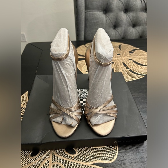 Vince Camuto Women's Antinalie High Heel Sandal Heeled 8.5M - Picture 9 of 12